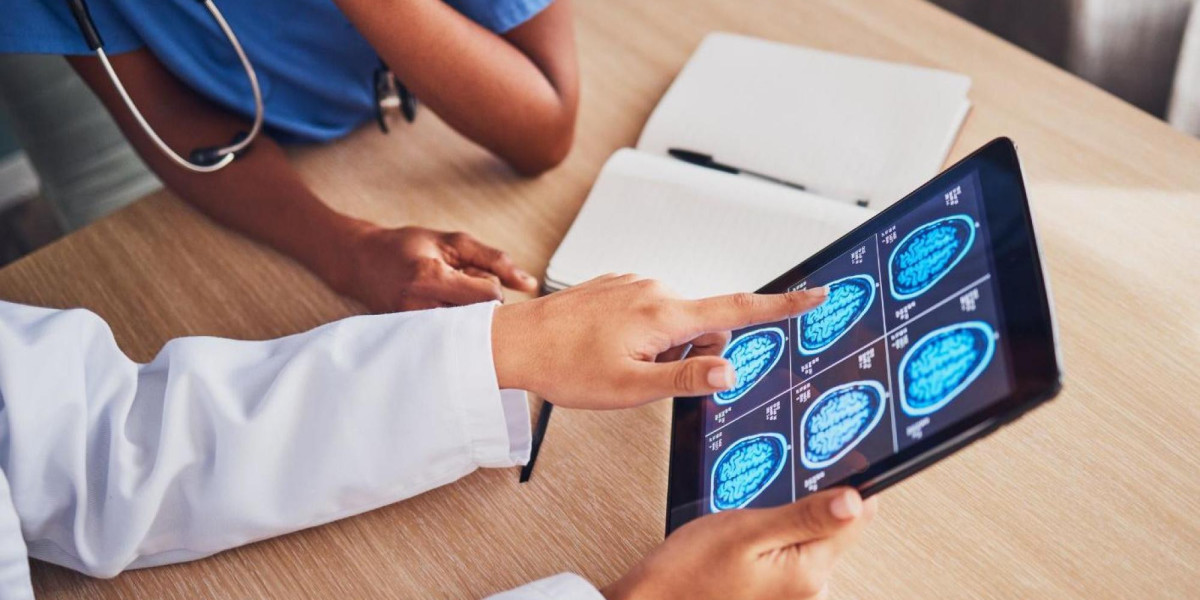 Bild zum Kurs 12.05.2026 | Kompetent anleiten in MT-Berufen: Praxis trifft Know-how | Copyright: canva peopleimages