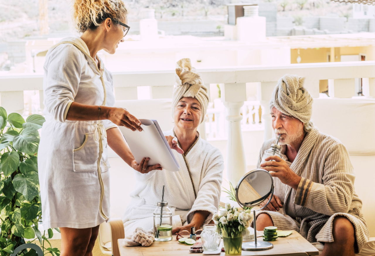 dekoratives Bild zur Seite 10.-11.06.2026 | Betreuungskräfte Refresher: Wellness gestalten für Selbstpflege & Seniorenbegleitung | Copyright: canva-perfectwave