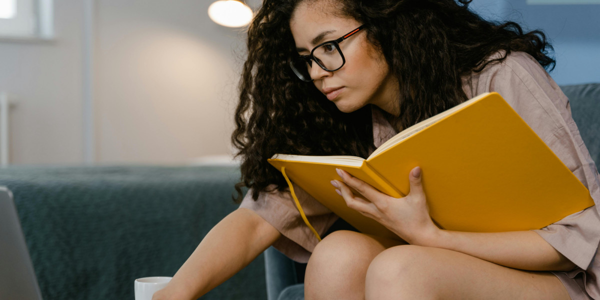 Bild zum Kurs Fachsprachenprüfung B2 Pflege | Copyright: pexels: mart production